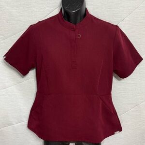 Figs Women's Short Sleeve Top - Burgundy